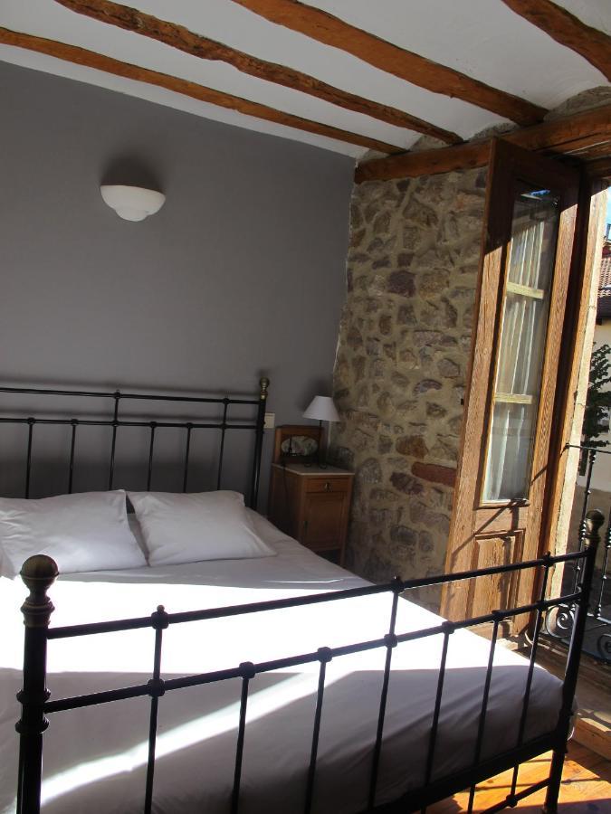 Casa Barria Hotel Pradoluengo Eksteriør billede