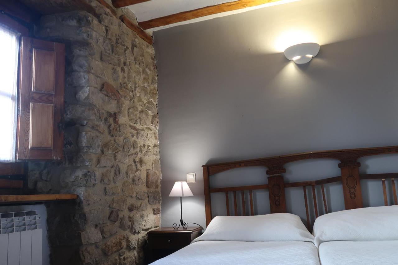 Casa Barria Hotel Pradoluengo Eksteriør billede